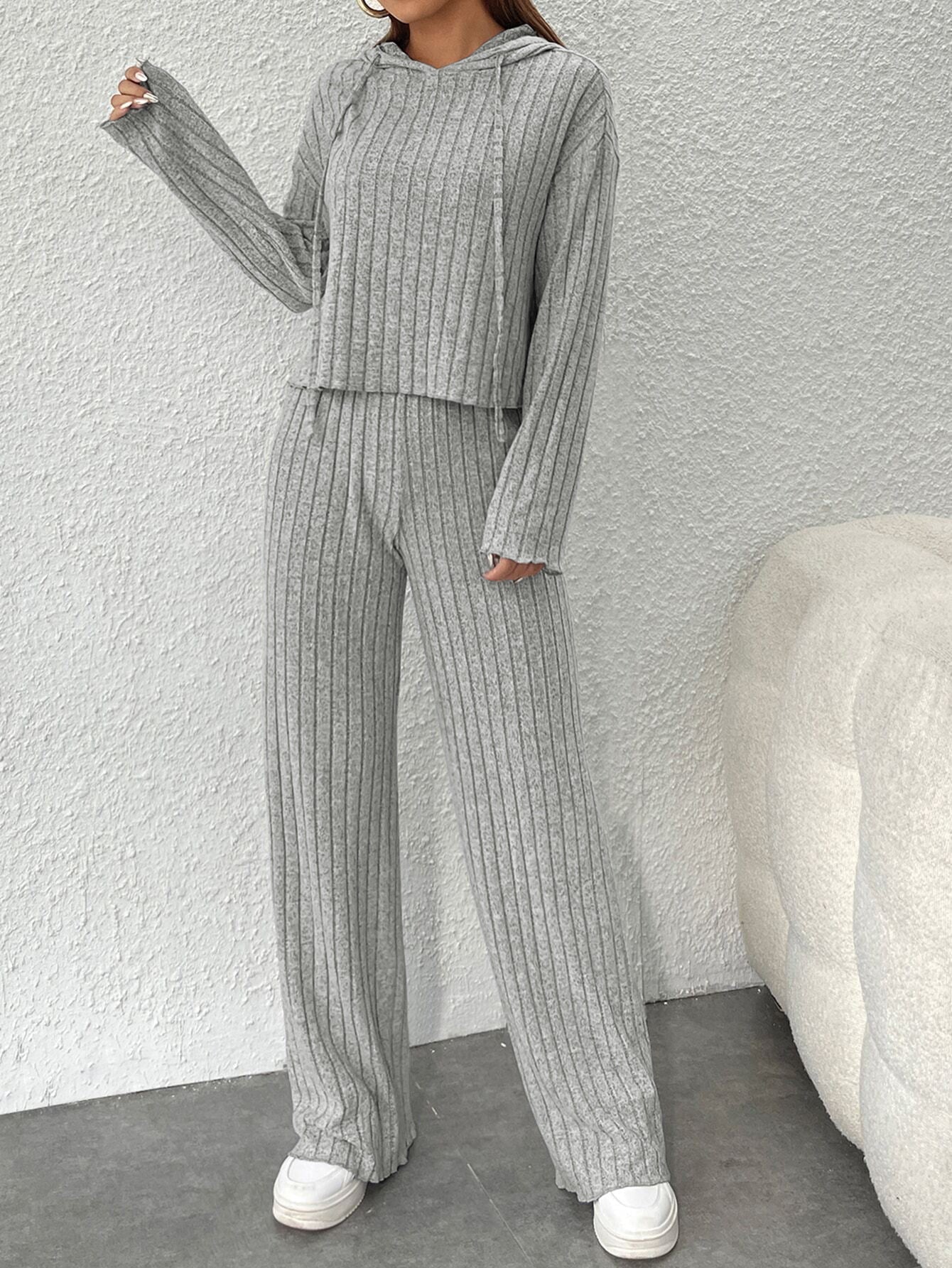 2025 women's simple hooded fashion suit autumn and winter home pure color lazy two-piece suit