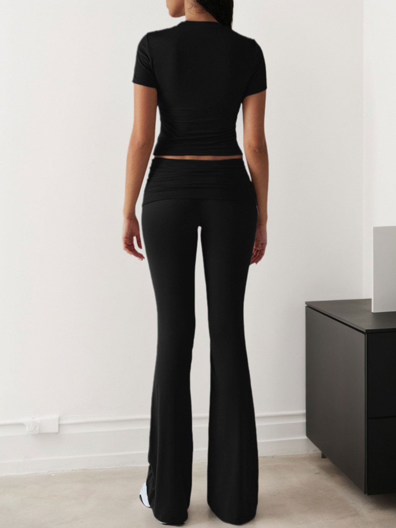 2025 Spring and Summer New Casual Fashion Suit Solid Color All-match Short Sleeve Long Pants Two-piece Set