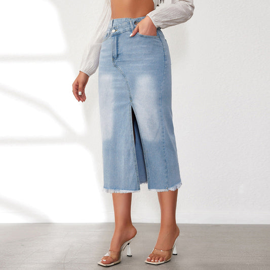Midi-length raw edge front slit high waist denim skirt